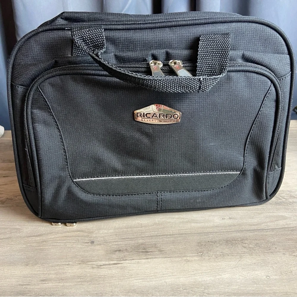 Toiletry Bag Ricardo Beverly Hills Black‎ Multi Compartment Hanging Travel